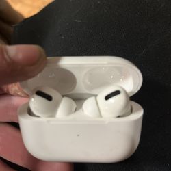 Apple AirPod Pros