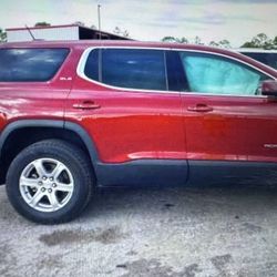 2018  GMC Acadia Doors Tailgate 