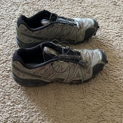 men's shoes salomon size 9.5 