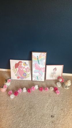 Toddler room decoration lot