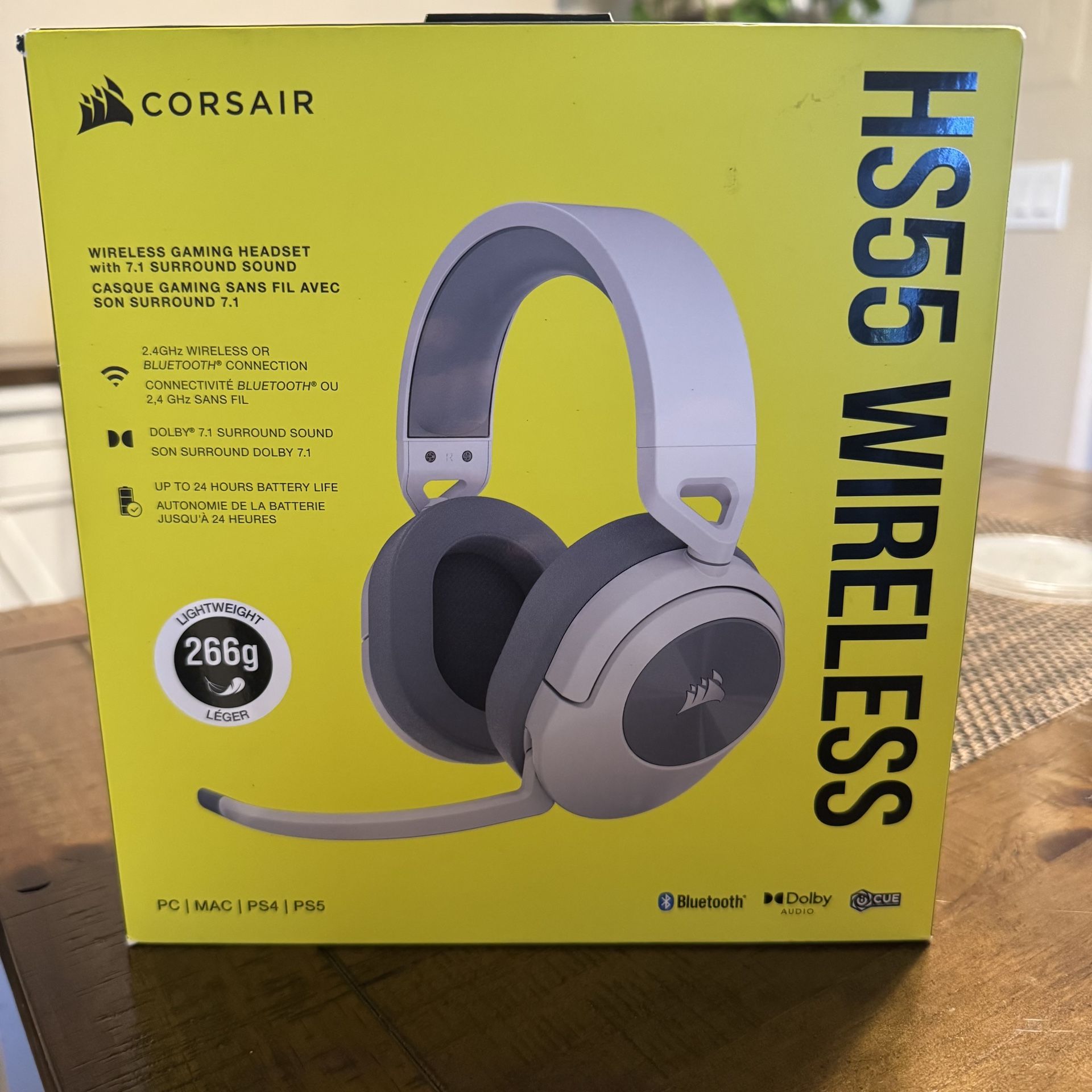 Corsair HS55 Wireless Gaming Headset – White (Used Once, Excellent Condition)