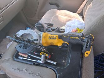 Dewalt 4 1/2" circular saw 20v brushless
