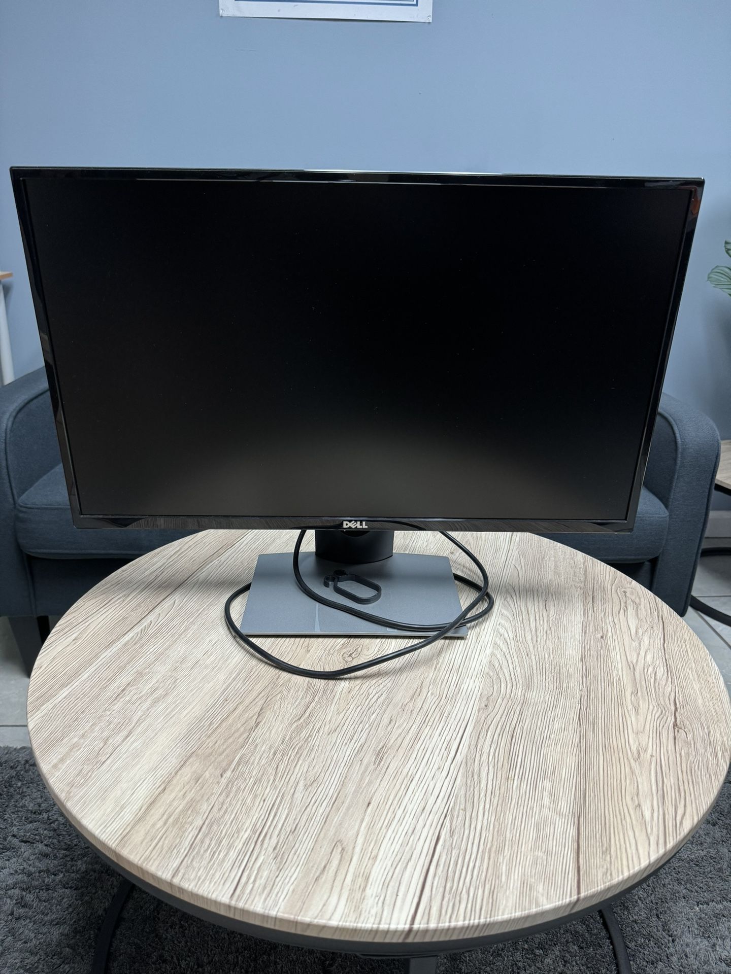 Computer monitor screen 27 Inches Dell Full HD LED