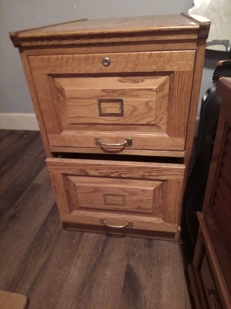 Solid Oak File Cabinet With Keys