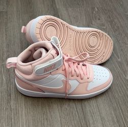 Nike High-Tops Pink and White, Size 5.5Y
