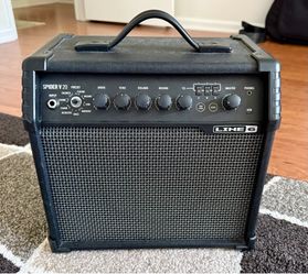 Line 6 Spider V 20 MkII Guitar Amplifier - Great Condition - Barely used