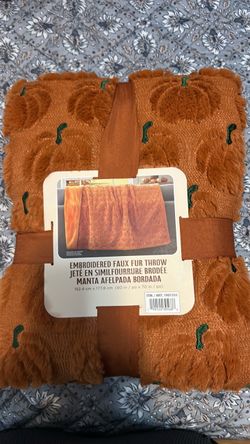 Halloween 🎃 Embroidered Faux Fur Throw