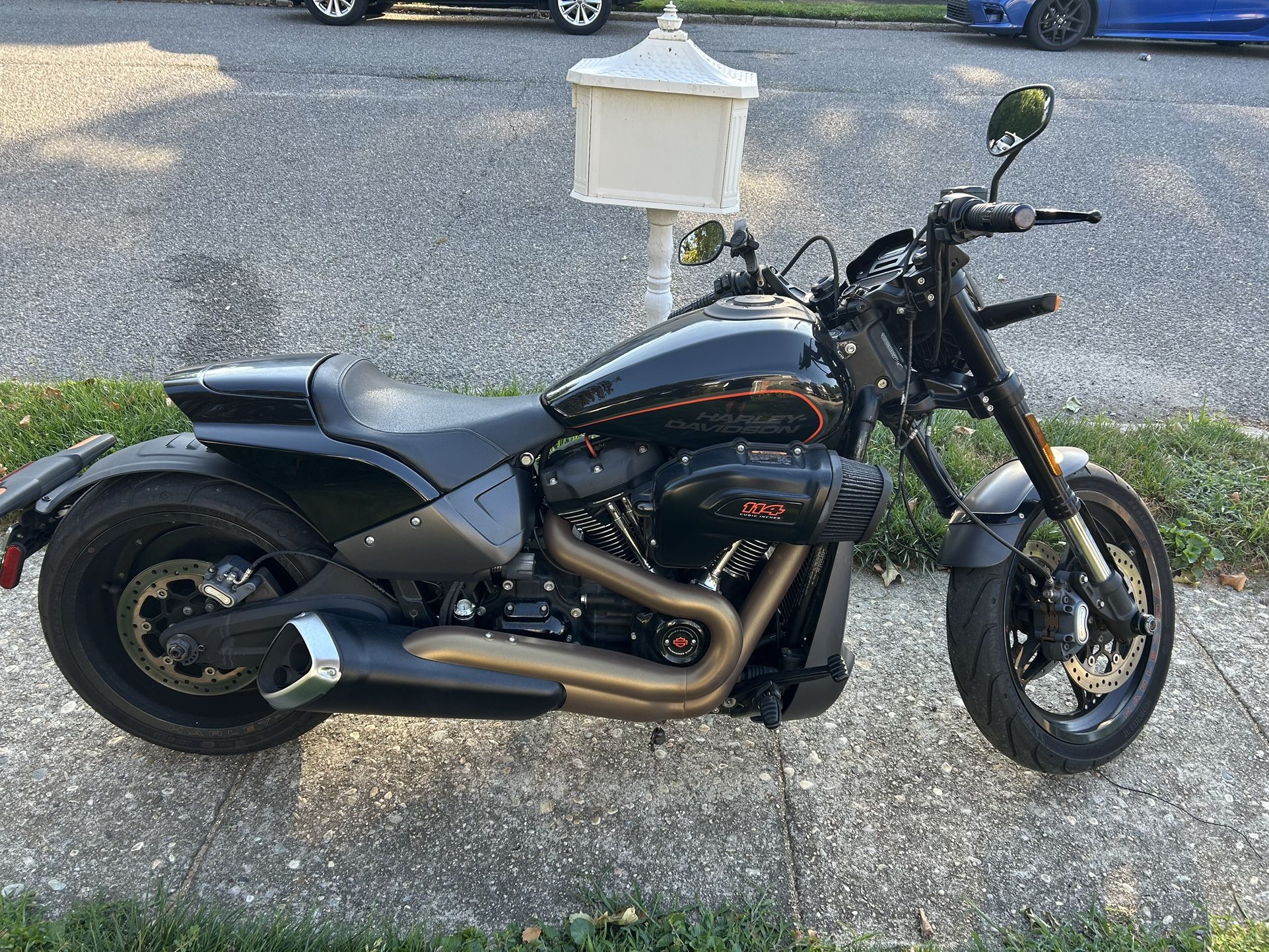 2019 Harley Davidson FXDR114
