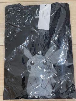 exclusive. Pikachu pokemon x fragment. Complex con exclusive