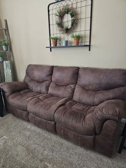 Like New Sofa With Dual Recliners