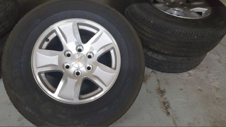 Chevy Silverado stock rims