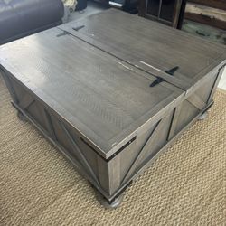 Coffee Table With Storage 
