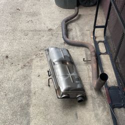 2002 Ford Ranger Exhaust Pipe And Stock Muffler