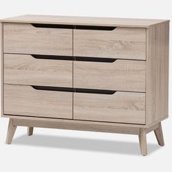 Modern 6 Drawer Dresser 