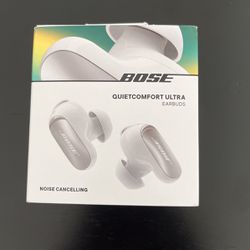 Bose QuietComfort Ultra Wireless In-Ear Headphones - White Smoke