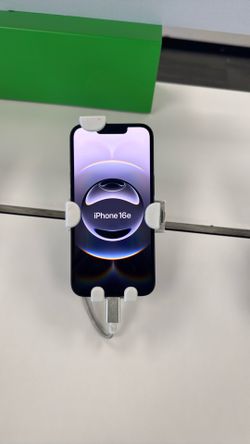 iPhone 16e