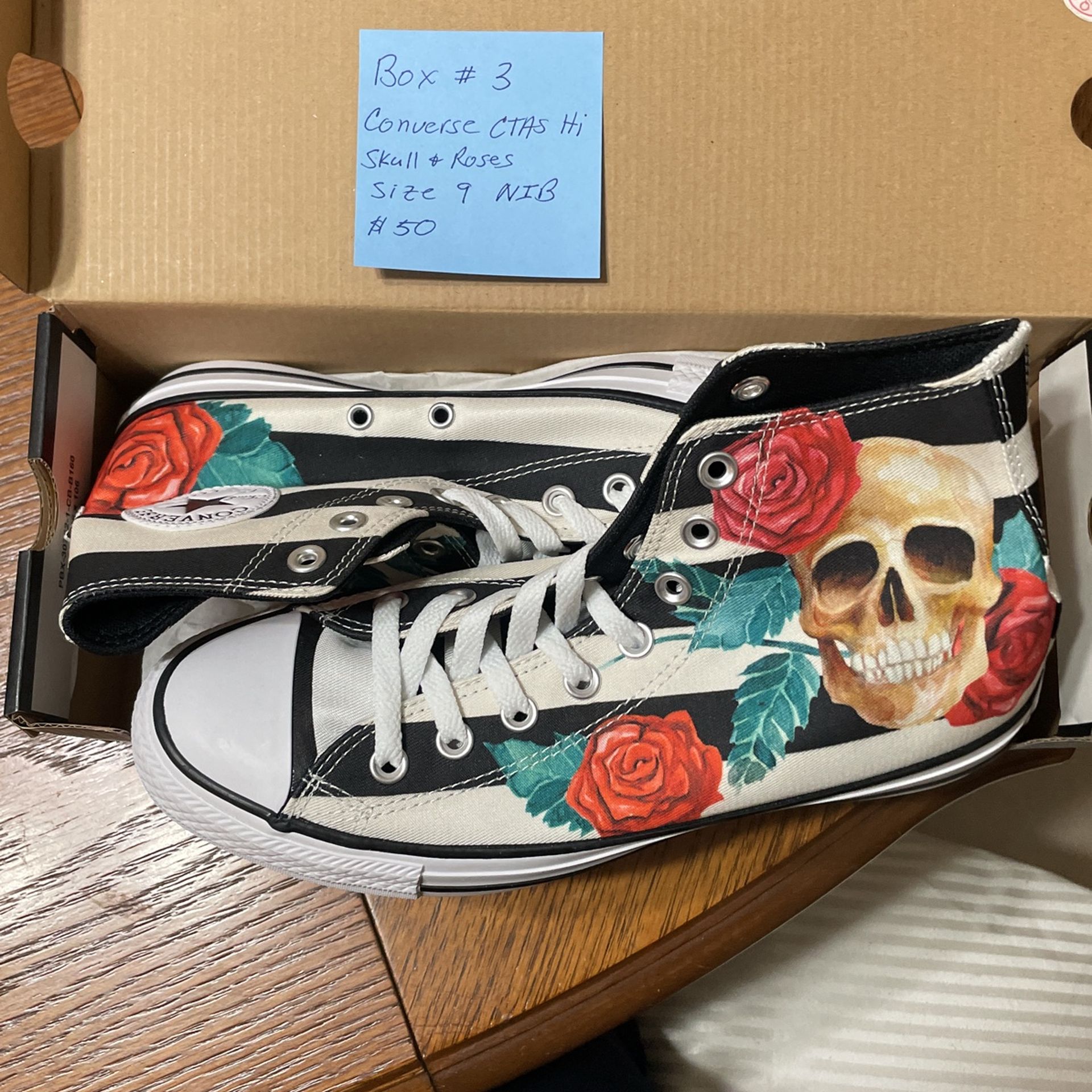 Converse CTAS HI Skull & Roses Tennis Shoes Size 9