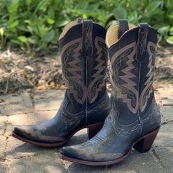 Yippee by Old Gringo Peyton Rustic Beige Black 