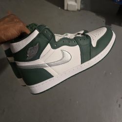 Jordan 1 Retro High OG
'Gorge Green'