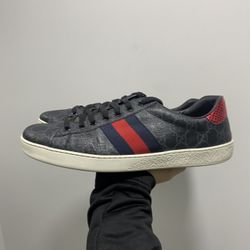 Gucci Ace Supreme Black