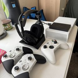 Xbox Series S Bundle – 2 Elite Controllers + Astro A50 Headset