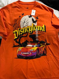 Disney’s cars, Halloween T-shirt size medium new