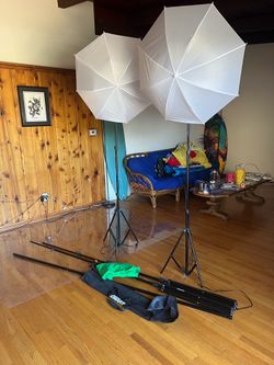EMART Photography Lighting Kit Green Screen Backdrop Umbrella Softboxes