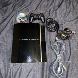 PlayStation 3 (80GB CECHL01) + Original Sony Controller + Call of Duty Black Ops + Cables 