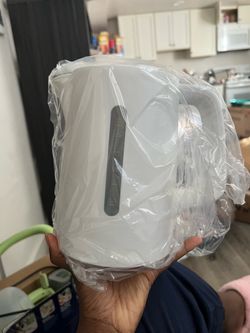 White Electric Kettle with Water Level Window