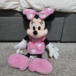 Winnie Mouse Plush Toy