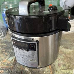 Pressure cooker