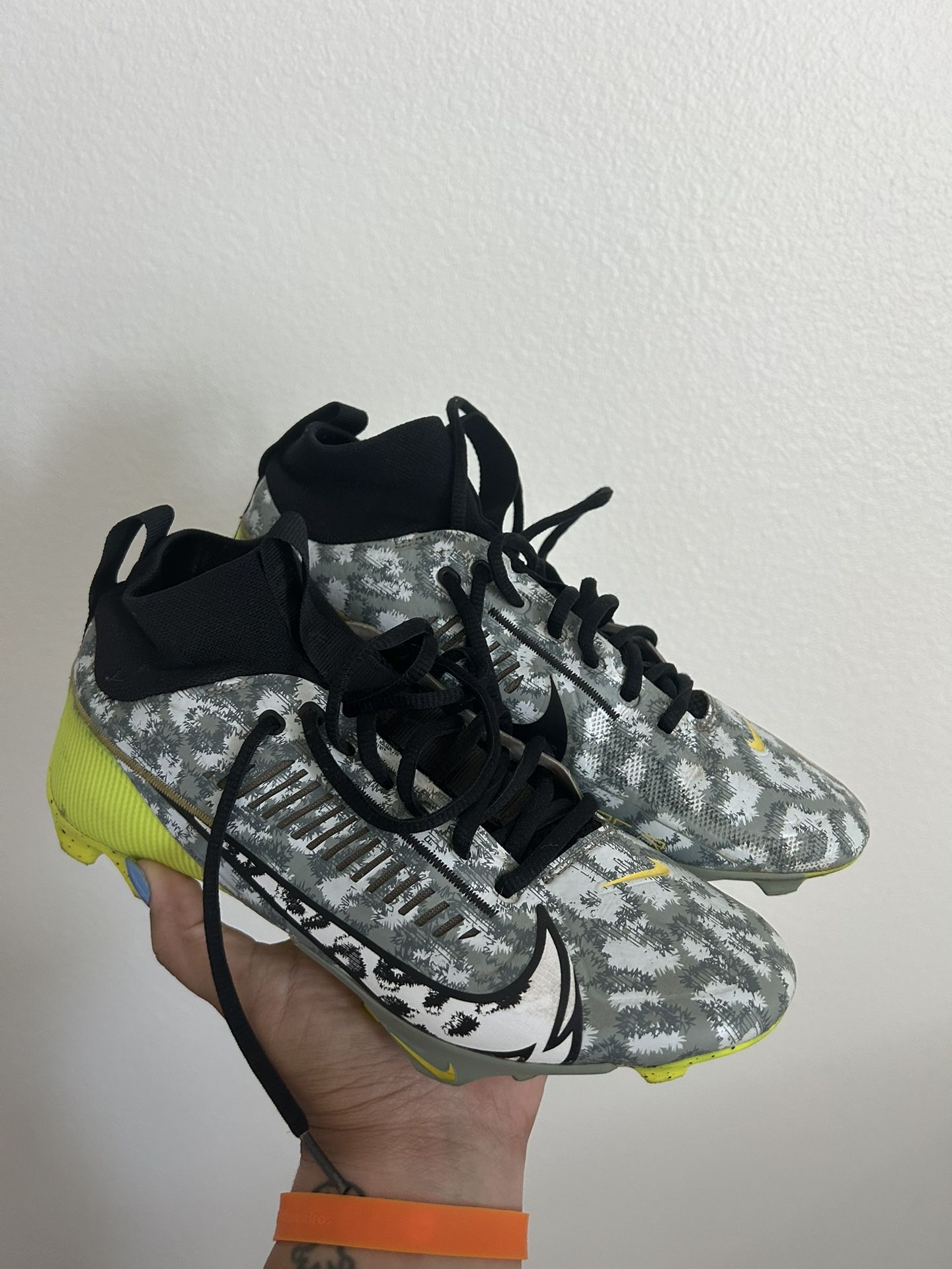 Nike Vapor Football Cleats