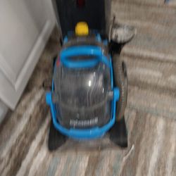 Bissell Cleaning Carpet