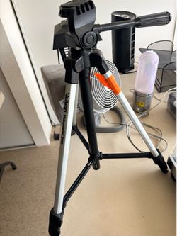 Tripod Camera Stand Excellent Condition