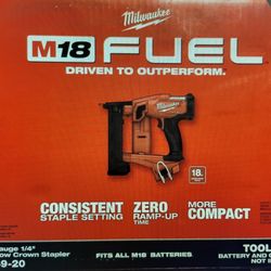 Milwaukee M18 FUEL 18 Gauge 1/4"  Narrow Crown Stapler (TOOL-ONLY)