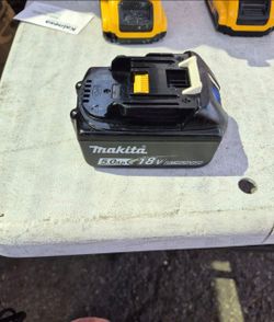 Makita 18v 5.0 ah battery