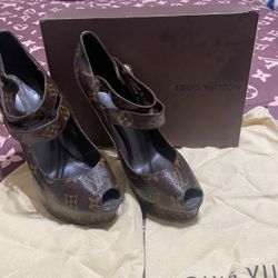 Louis Vuitton Open Toed Strap Shoe