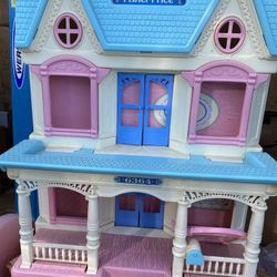 Fisher Price Loving Family Dream House