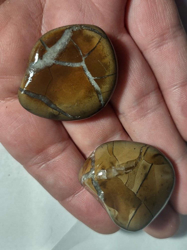 super nice natural lightning stones
