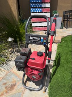 2700 psi Gas Pressure Washer