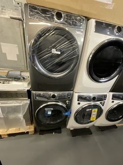 Electrolux Washer & Dryer Set – Models ELFW7637AT1 & ELFE637AT1