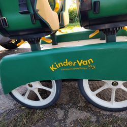 Kindervan 4 seat stroller