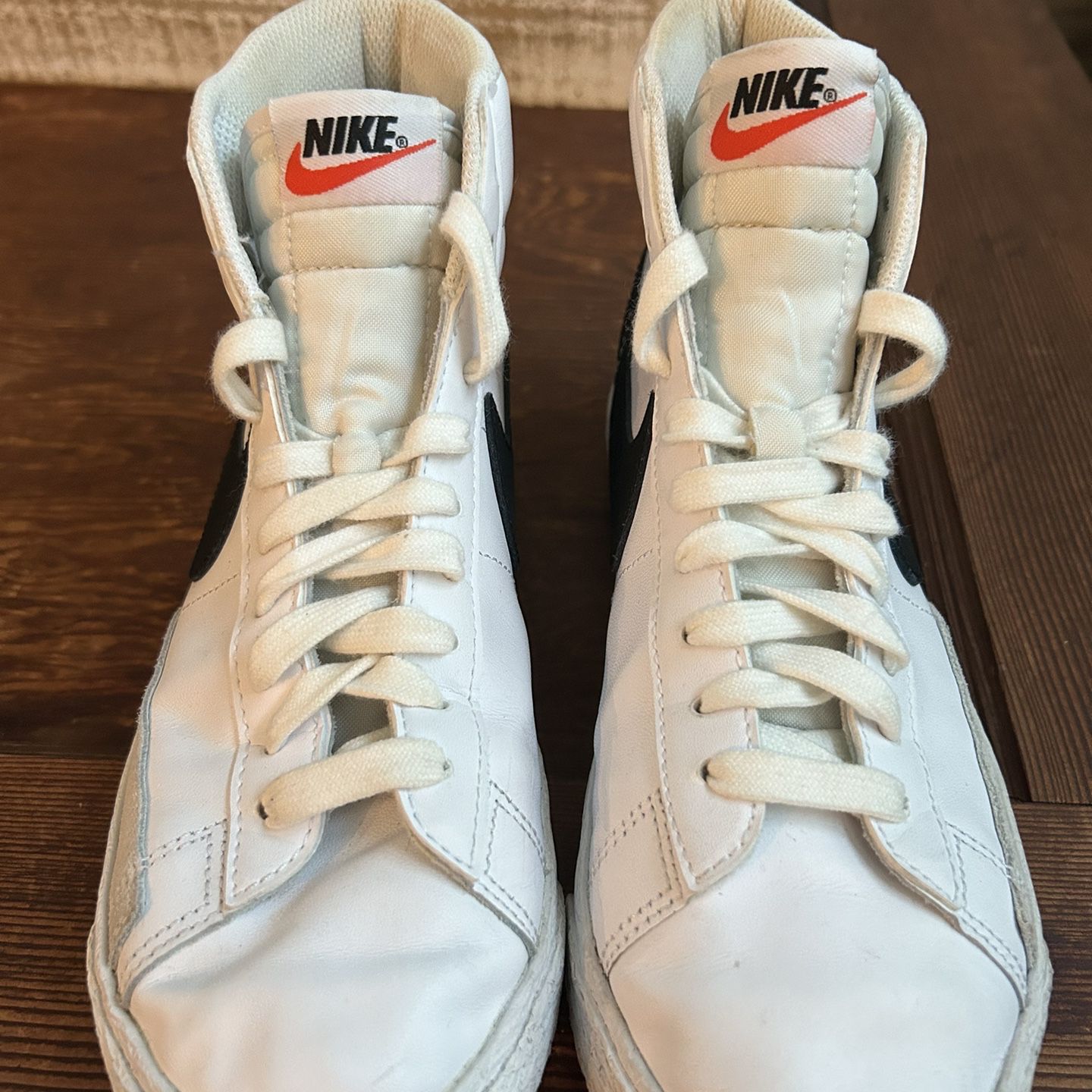 Nike Blazer Mid ‘77 size 5 Boys