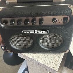 Beautiful guitar speaker works perfectly
