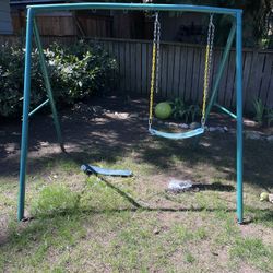Kids Swing Set