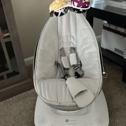 4moms MamaRoo Multi Motion Baby Swing