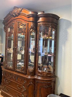 China cabinet
