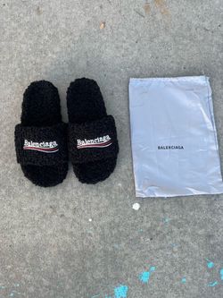 Balenciaga fur slides 10.5-11