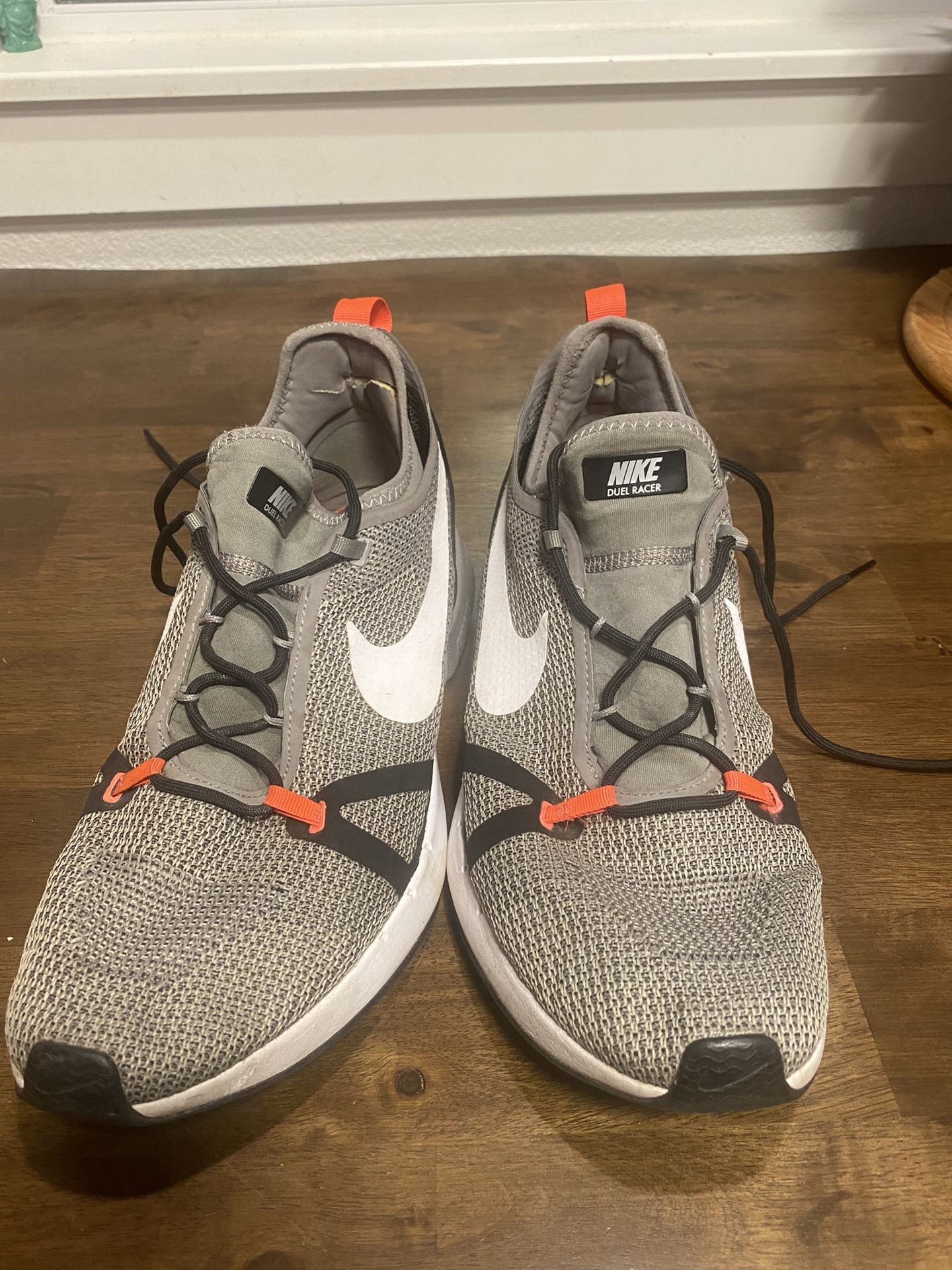 Nike Duel Racer Men’s 12. Good Condition