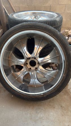 22 inc chrome rim and tires